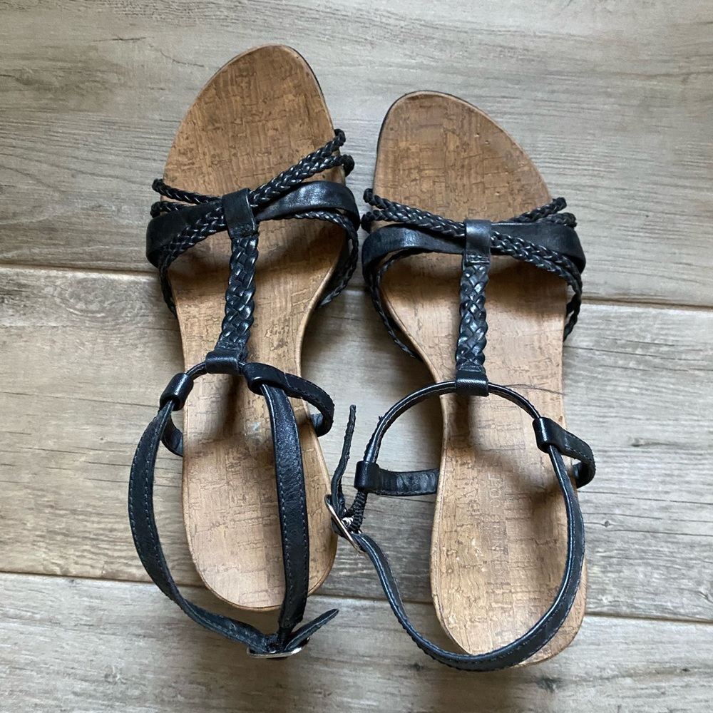 Wedge Sandals - Picture 2 of 3